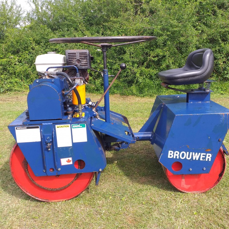 Brouwer Cricket/Turf Roller