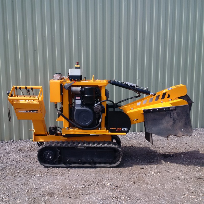 Predator P26M Tracked Stump Grinder
