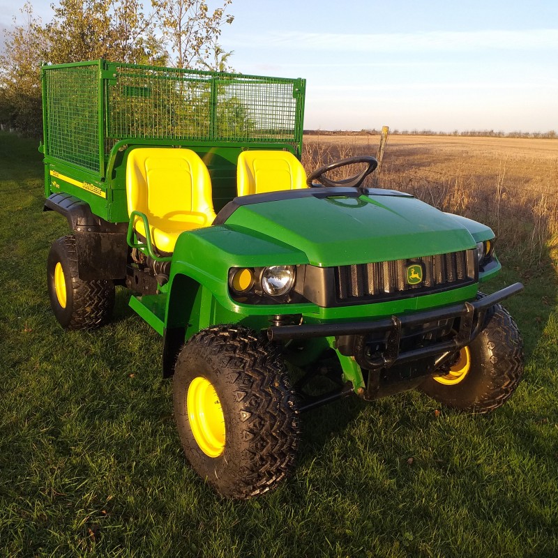 John Deere HPX Gator