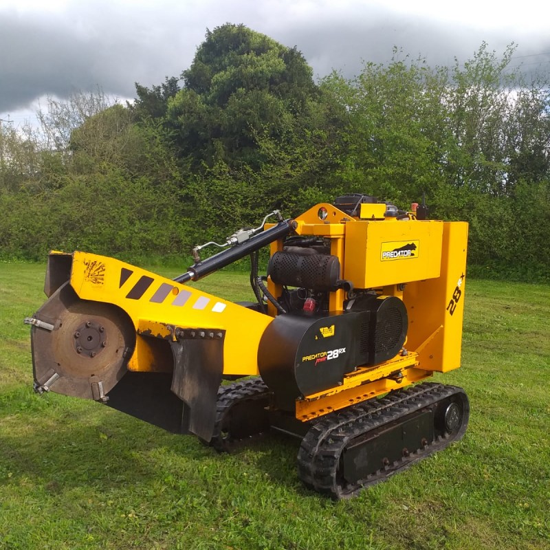 Predator 28RX Tracked Stump Grinder