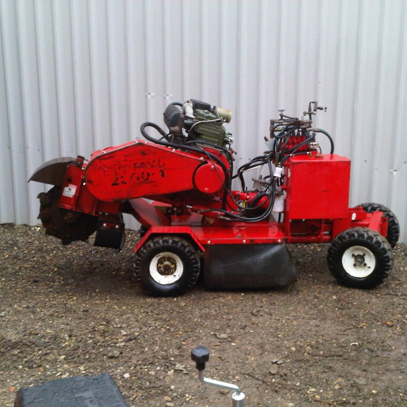 Carlton 2300-4 Stump Grinder For Sale