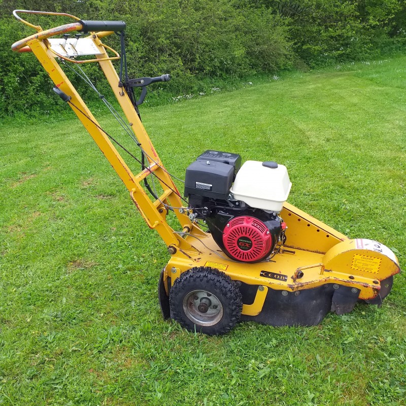 Rayco RG13 Stump Grinder