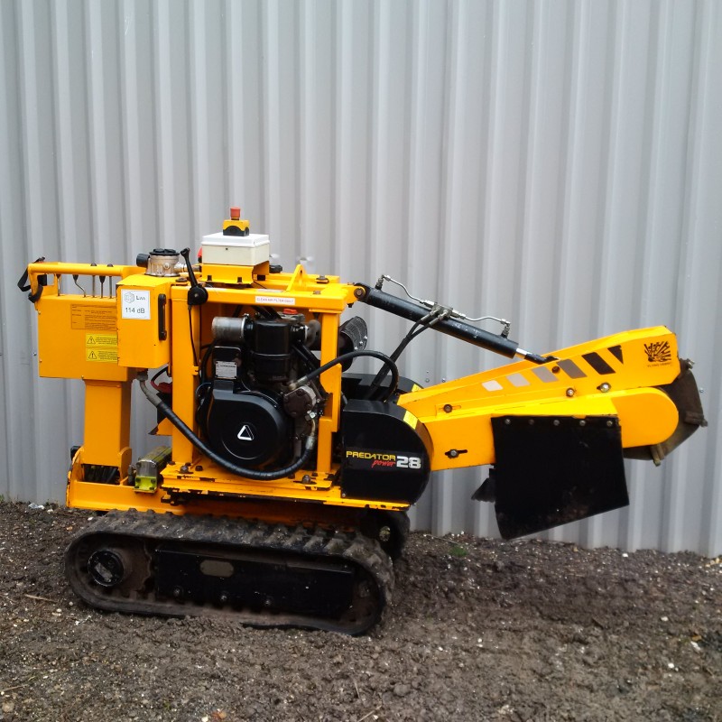 Predator 28X Tracked Stump Grinder 
