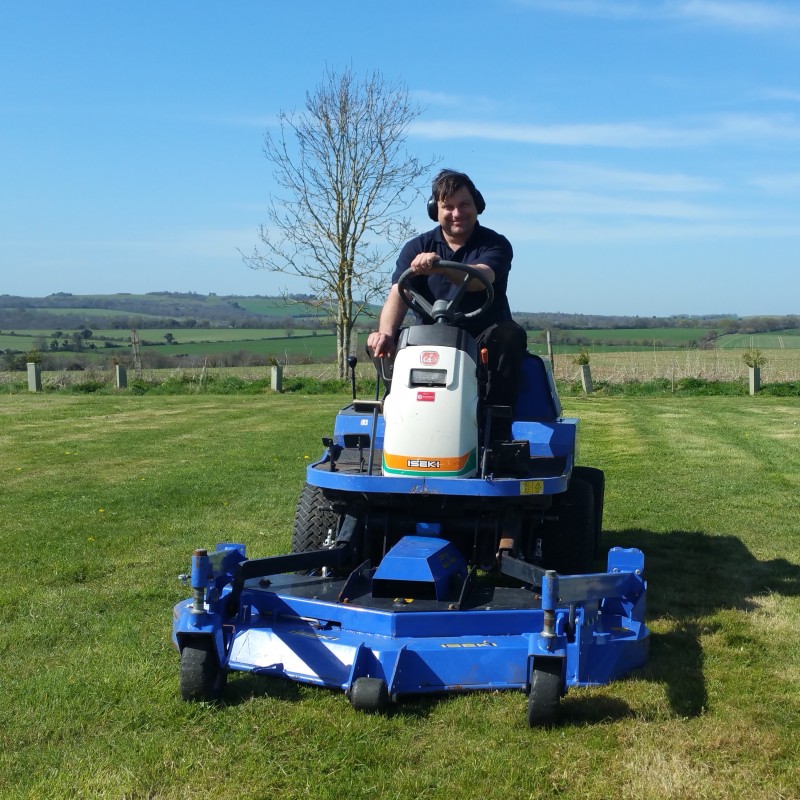 Iseki SF303 Ride on Mower for Sale - not John Deere / Kubota