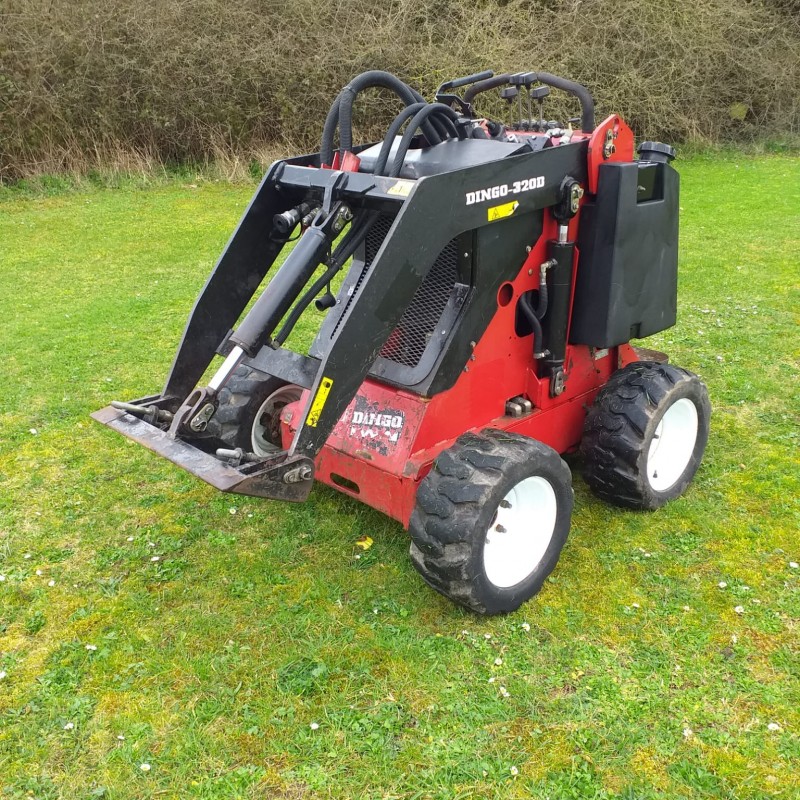 Toro Dingo 320D Skid Steer Mini Loader